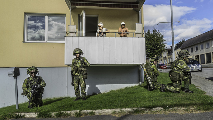 Militära övningar i och runt Valdemarsvik